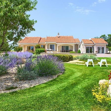 Villa Gardena Vrh  Luaran gambar