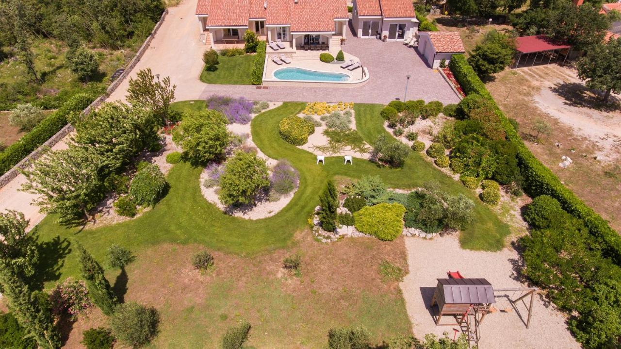 Villa Gardena Vrh  Luaran gambar