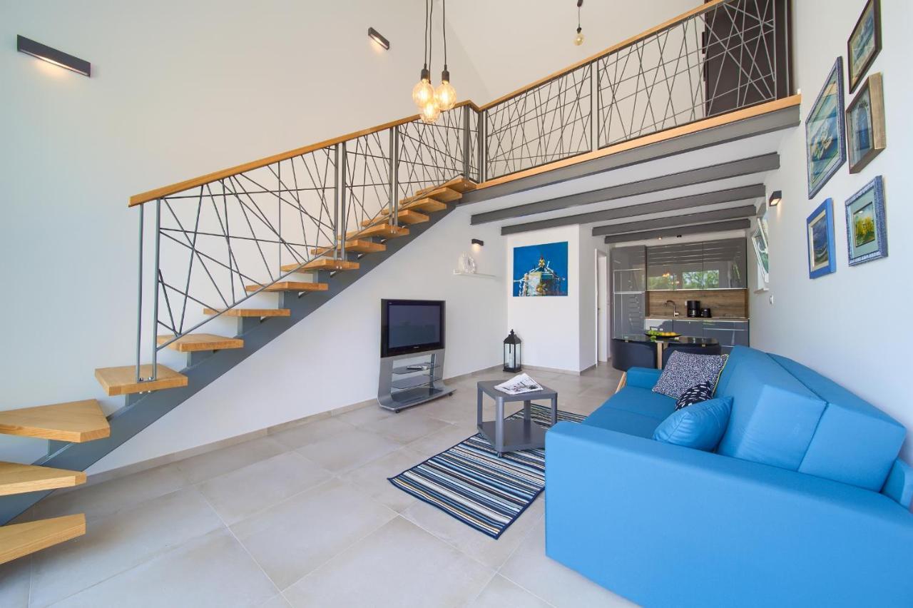 Villa Gardena Vrh  Luaran gambar