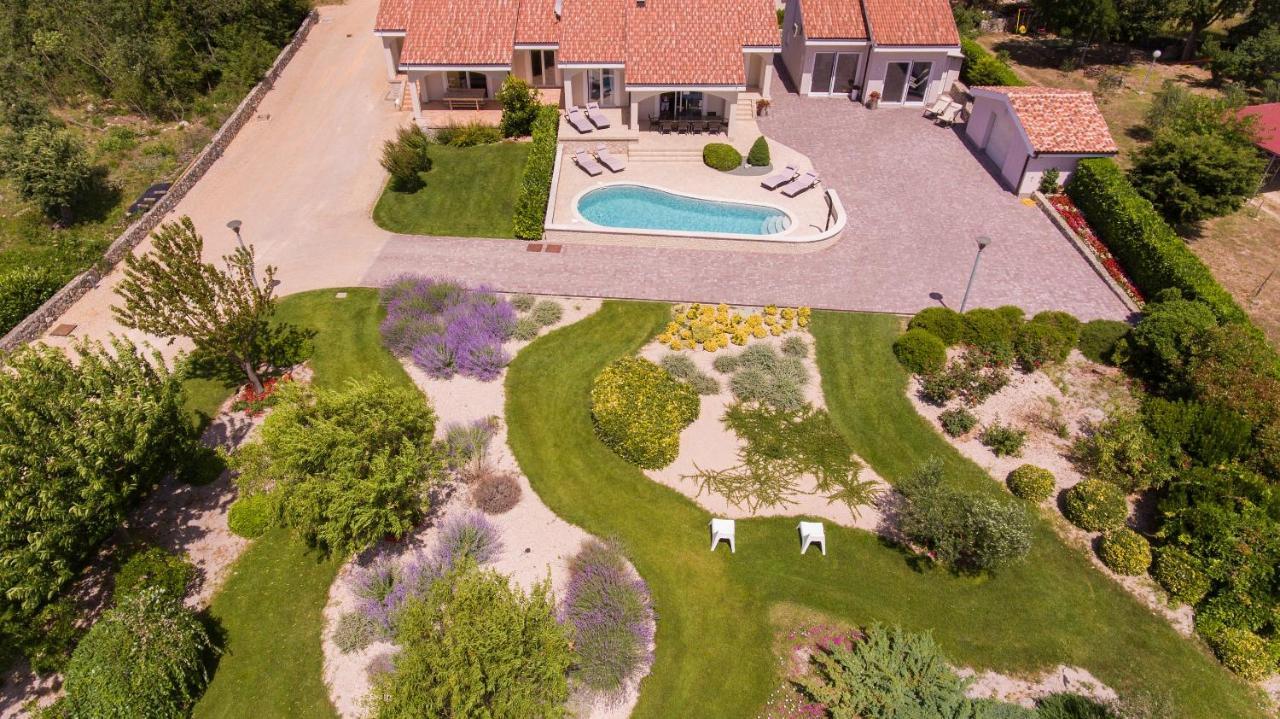 Villa Gardena Vrh  Luaran gambar